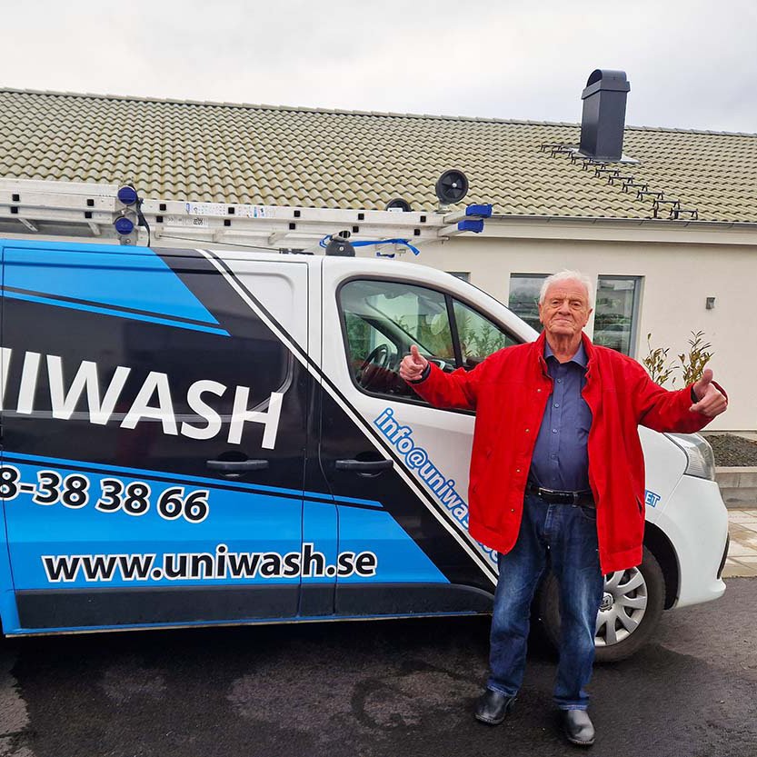 UNIWASH - Ren Fasad Nöjd Kund